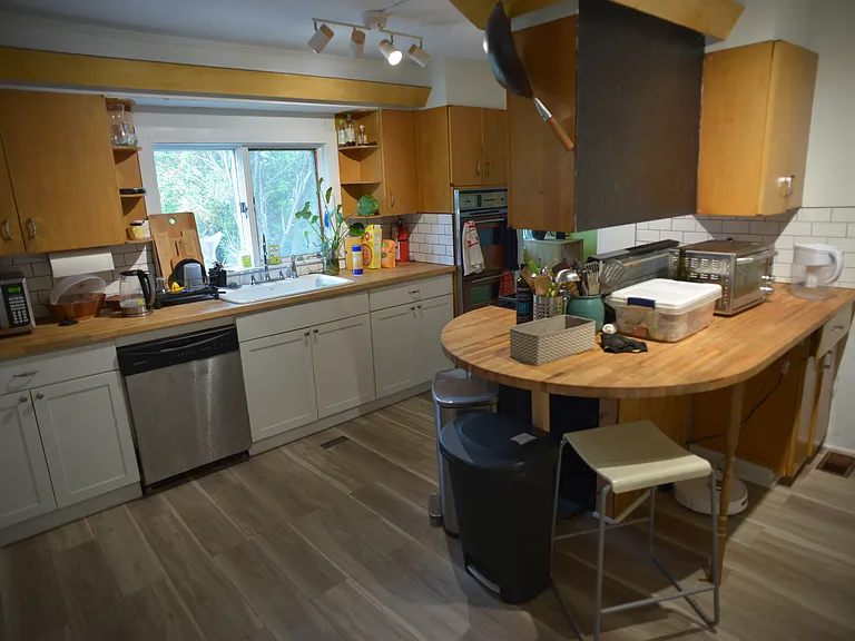 407 N Cayuga St #1 — Photo 6