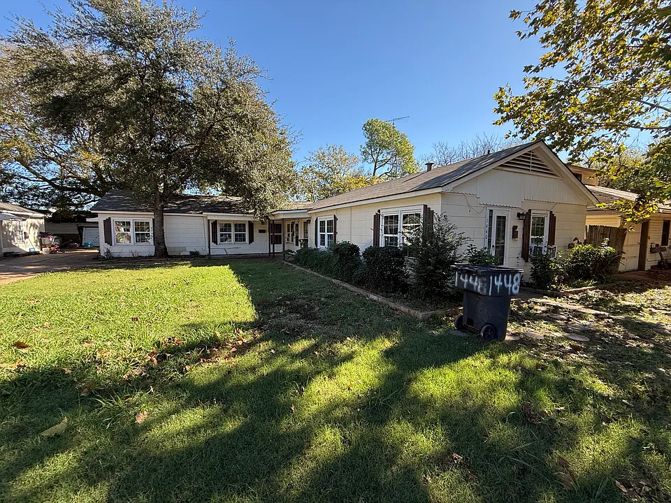 1440 Patricia Dr #1440