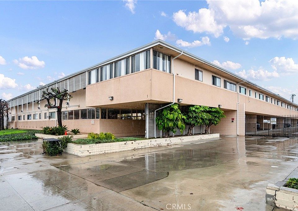 1st image of 15312 S Normandie Ave APT 201