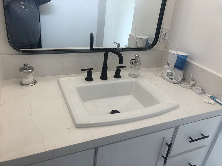 Upstairs -Master's Bath