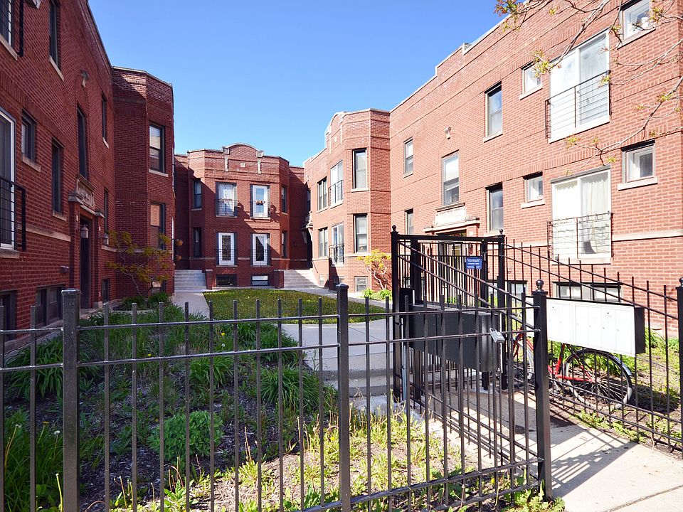 1st image of 3710 W Wrightwood Ave APT 2D