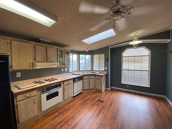 2nd image of 2955 E Sequoia Dr