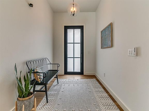 5th image of 3124 Alpine Dr