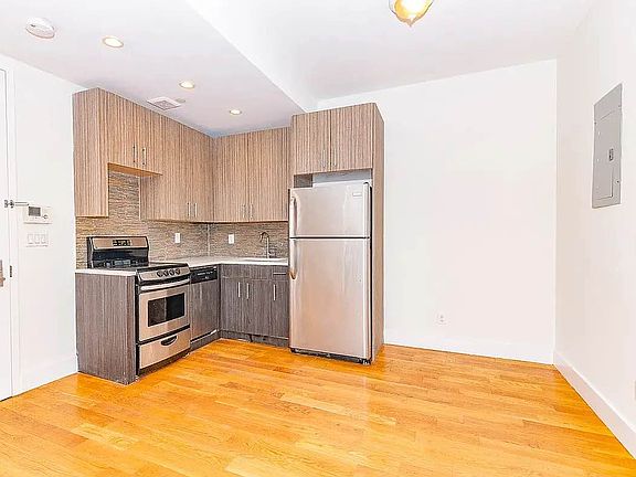2nd image of 871 Bergen St APT 1D
