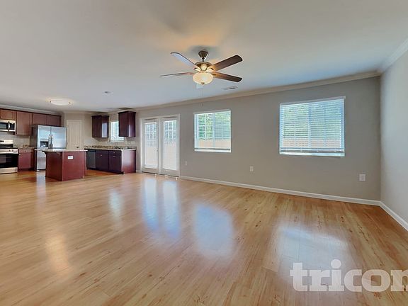 2nd image of 3031 Stauton Dr