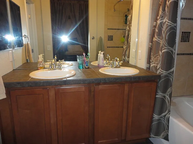 7074 Silverwind Cir — Photo 14