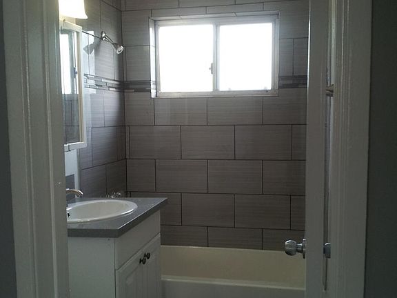 5th image of 2732 Andreo Ave APT F