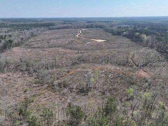 4th image of Mantee Rd