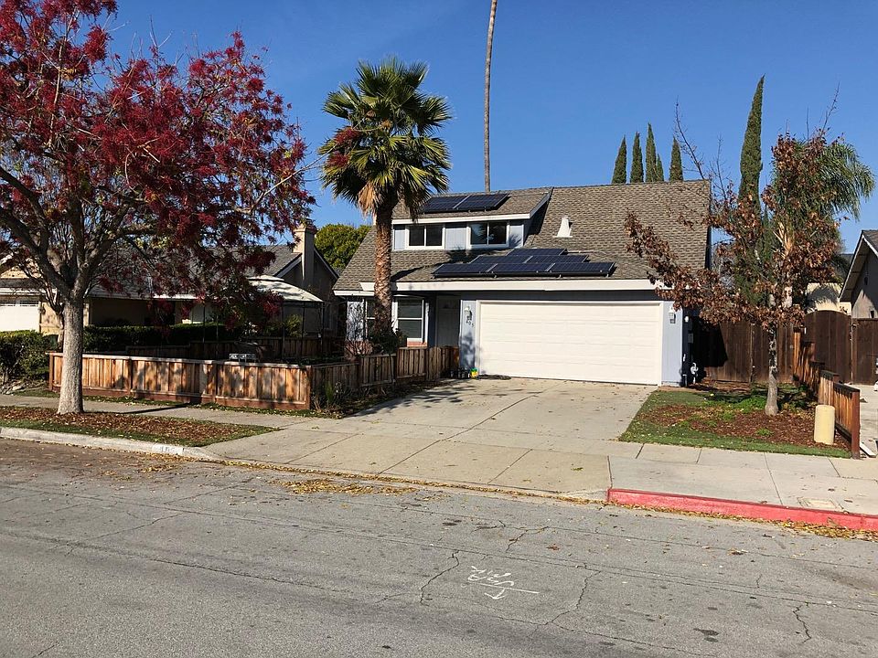 1st image of 405 Sautner Dr