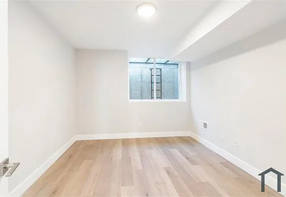 429 W York St #1 — Photo 16