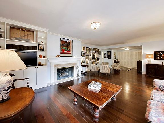 5th image of 1508 Hinman Ave APT 4C