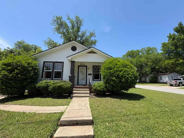 207 N Sowell St, Searcy, AR 72143