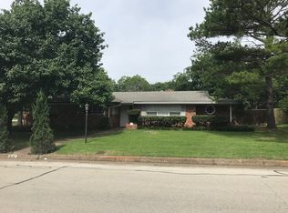 2112 Shelman Trl, Fort Worth, TX 76112