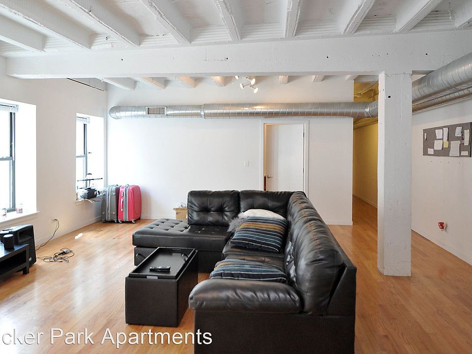 1st image of 1150 N Milwaukee Ave #2C