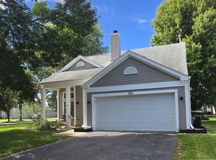 5511 Chantilly Cir, Lake In The Hills, IL 60156