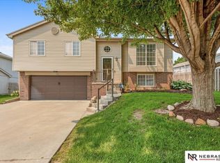 3008 N 152nd St, Omaha, NE 68116
