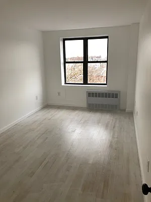 Rented by Lang Realty LLC | media 11