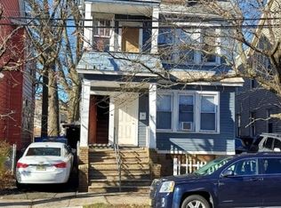 261 Clinton Pl, Newark, NJ 07112