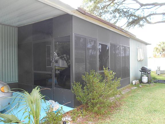 4th image of 3150 NE 36th Ave #361