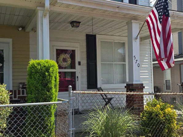 570 Highland St, Steelton, PA 17113