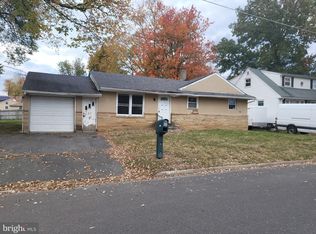 120 Sussex St, Ewing, NJ 08638