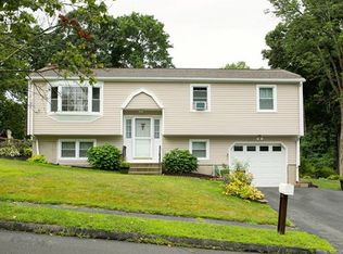 128 Knob Hill Rd, Meriden, CT 06451