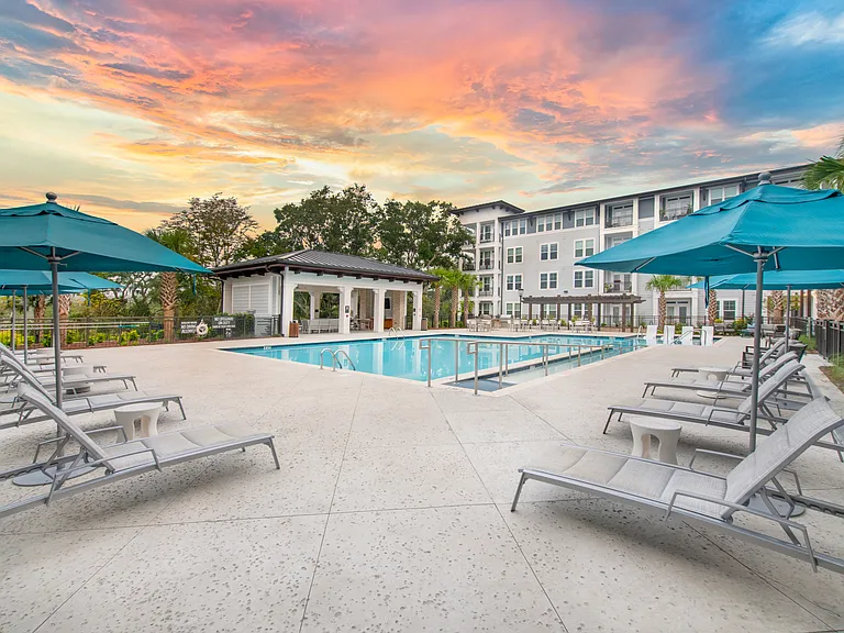 Overture Daniel Island 55+ Active Adult Apartment Homes — Photo 11