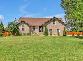 715 Poplar Dr, Mount Juliet, TN 37122