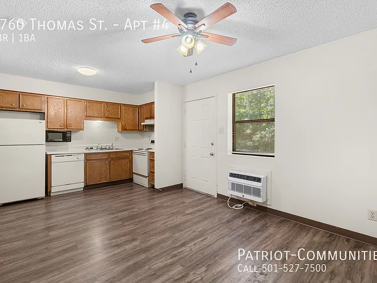 8760 Thomas St #4 — Photo 4