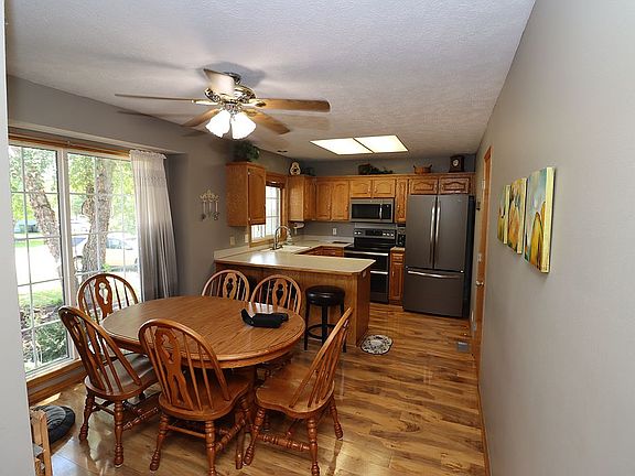 4th image of 11594 S 206th St