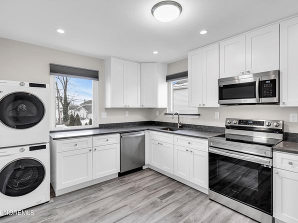 611 Lareine Ave #2