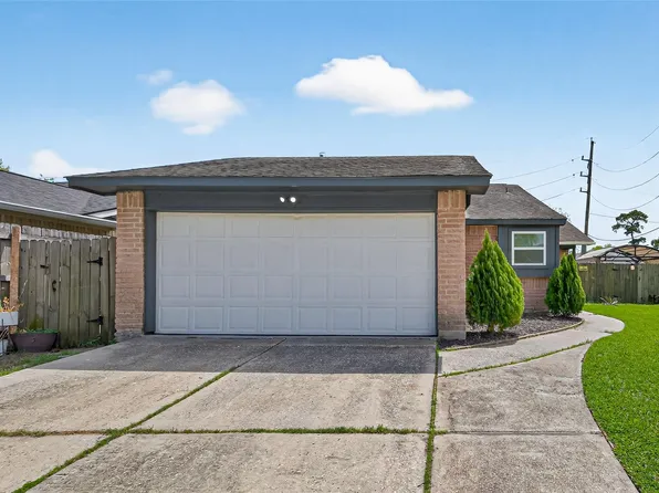 20206 Misty Pines Dr, Humble, TX 77346