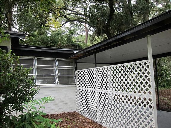 5th image of 1524 NE 9th St #B