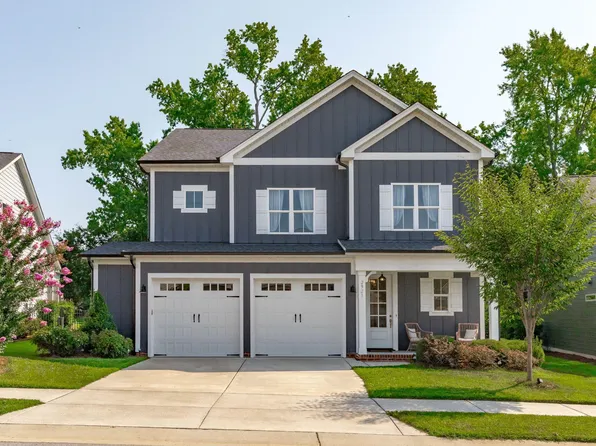 2921 High Plains Dr, Fuquay Varina, NC 27526