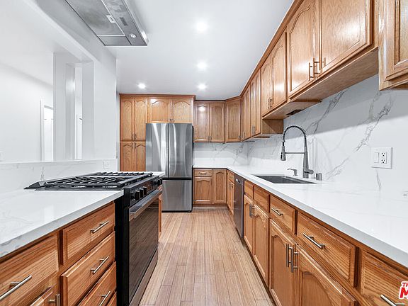 5th image of 4838 Hollow Corner Rd Unit 315