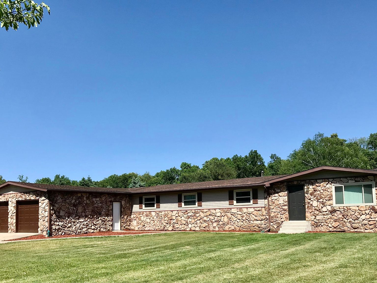 68981 Thomas Rd, White Pigeon, MI 49099 Zillow