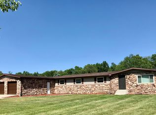 68981 Thomas Rd, White Pigeon, MI 49099