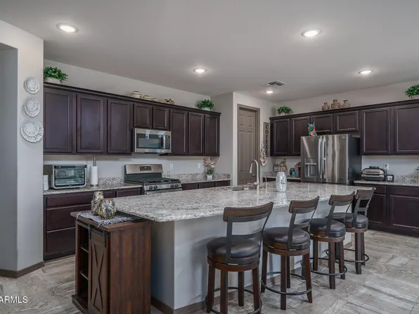 710 N 152ND Drive, Goodyear, AZ 85338