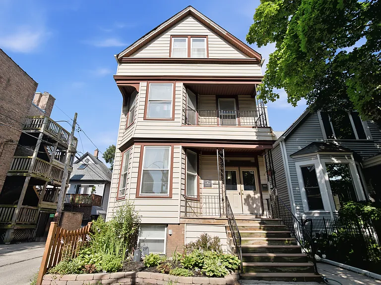 3814 N Marshfield Ave #1 — Photo 16