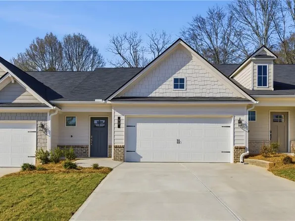 32 Silver Leaf Ln #4, Dawsonville, GA 30534