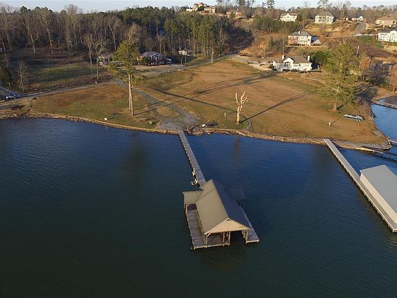 2nd image of Pine Dale Dr