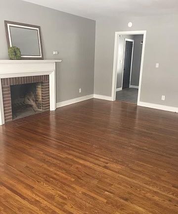 5th image of 917 Paxford Pl