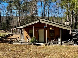 108 Mink Ln, Bushkill, PA 18324