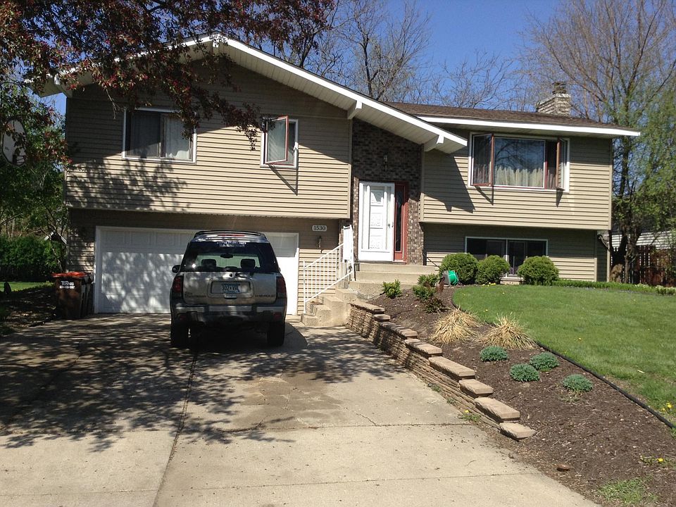 1st image of 1530 Highland Dr