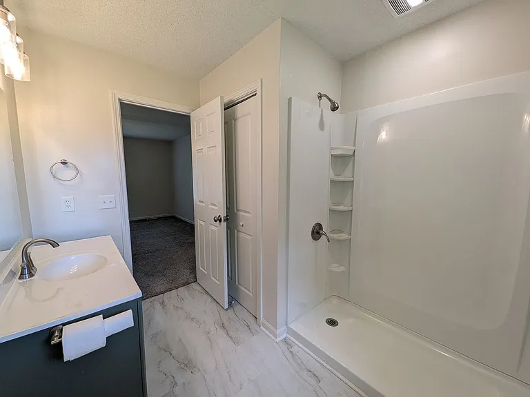 809 Margaret Rd — Photo 11