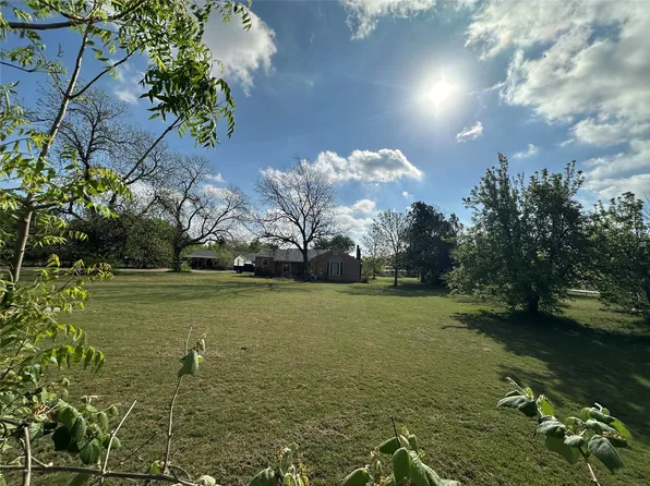 4912 Boat Club Rd, Fort Worth, TX 76135