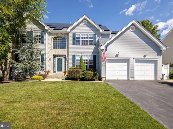 11 Catalina Ave, Barnegat, NJ 08005
