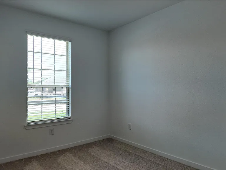 15645 Wandering Maple Way — Photo 3