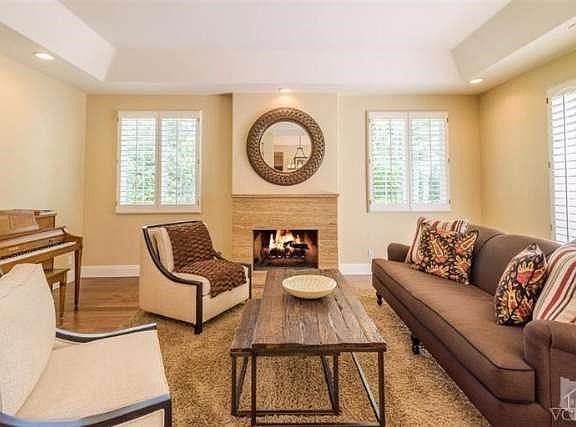 5th image of 900 Vivian Cir