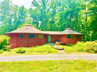 1099 Rising Star Dr, Bedford, VA 24523